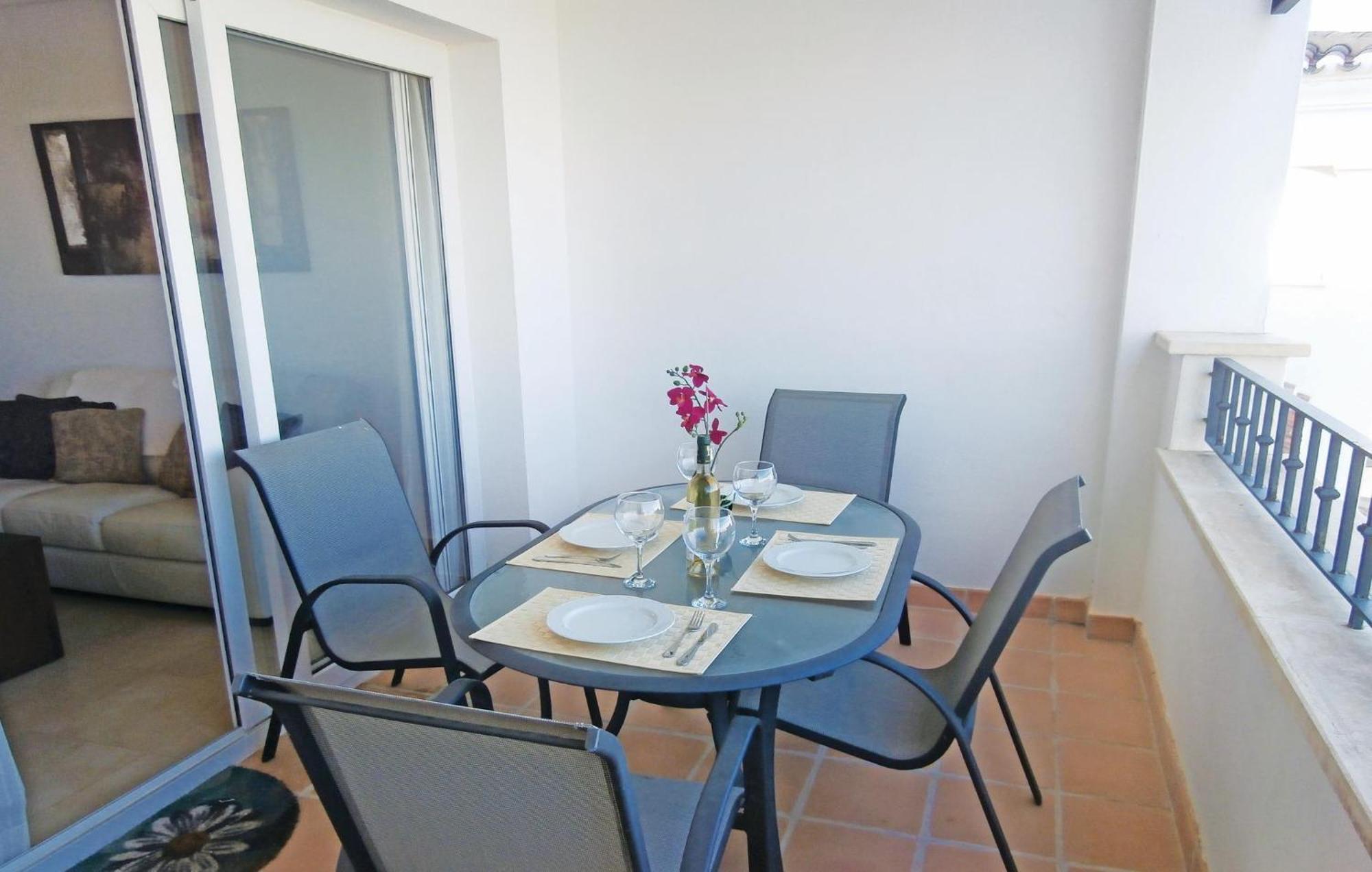 2 Bedroom Beautiful Apartment In Sucina Εξωτερικό φωτογραφία