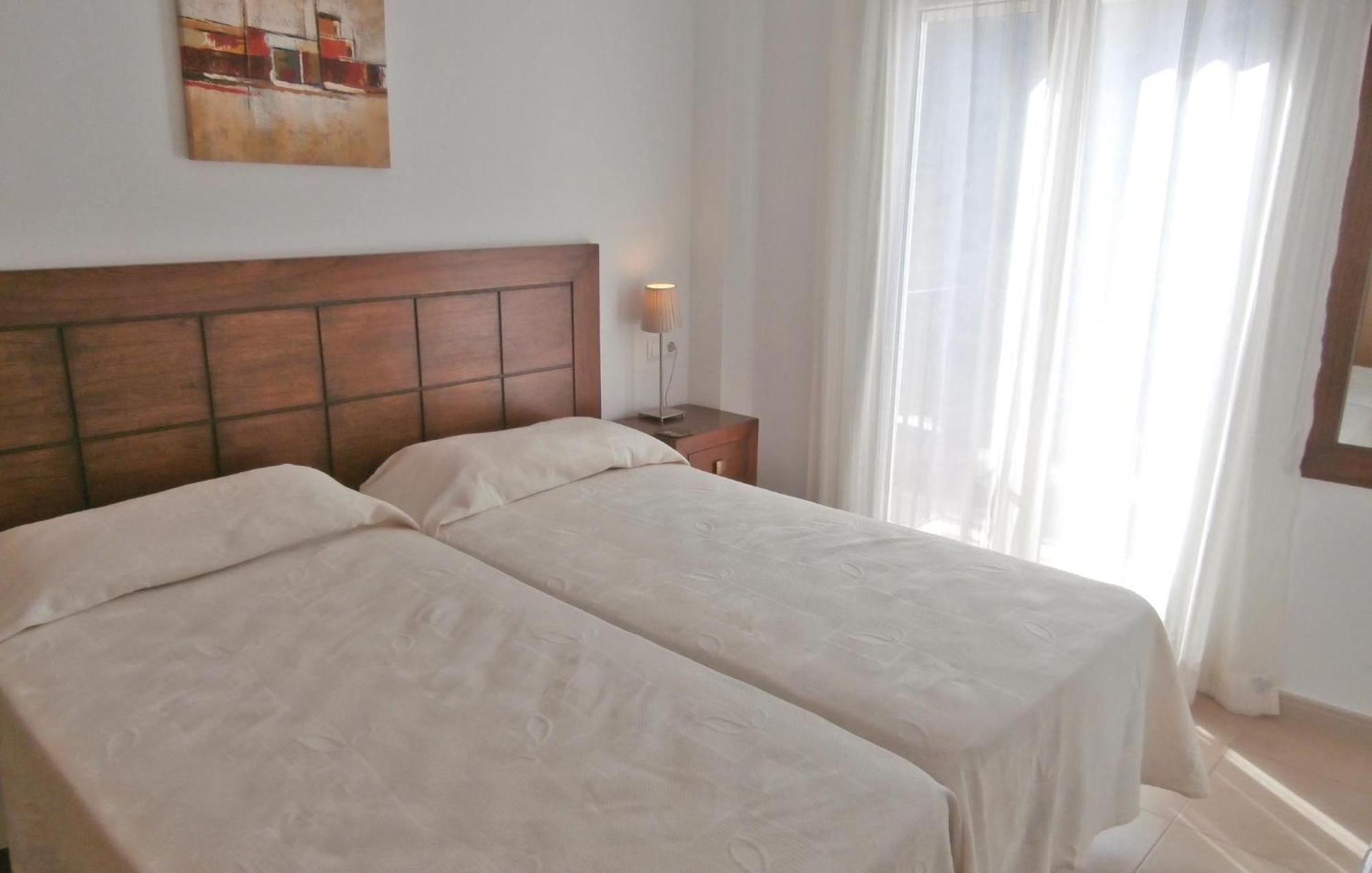 2 Bedroom Beautiful Apartment In Sucina Εξωτερικό φωτογραφία